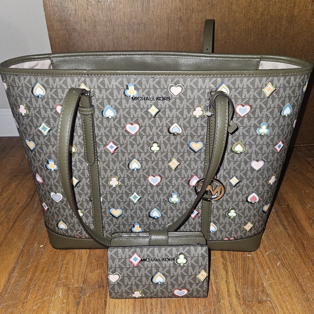 Michael Kors Olive Jet Set Large Printed Tote & Wallet Set with Colorful Accents